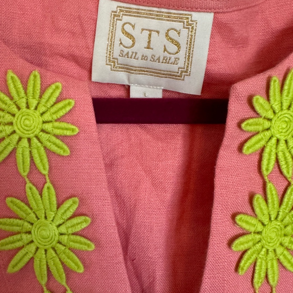 👉🏼LIKE NEW👈🏼 STS Sail 2 Sable Flower Embroidered Short Sleeve Linen Tunic Size:L - Picture 5 of 6